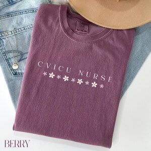 Cvicu Nurse Shirt Comfort Colors, Cvicu Nurse Gift, CVICU Nurse T-shirt, Cardiac Nurse Sweatshirt, Cardiac Nurse Gift, Cardiology Nursing imagem 8