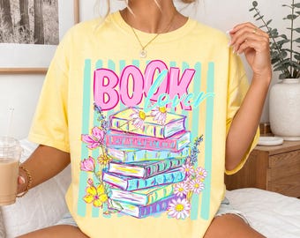 Wildflower Book Lover Shirt, Retro Book Gift, Bookworm T-shirt, Floral Bookish Tee