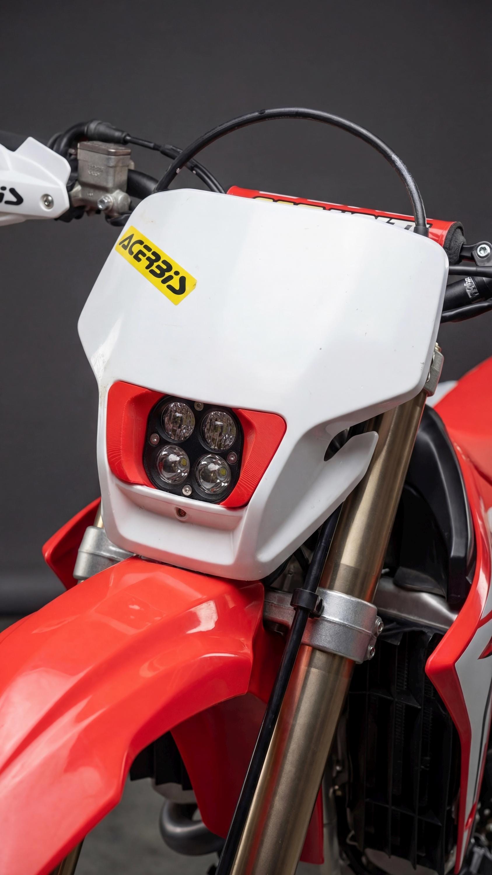 HONDA CRM250ヘッドライトカウル 赤白 HONDA CRF X (2004-2017) High/low Beam LED 40W Headlight. Enduro