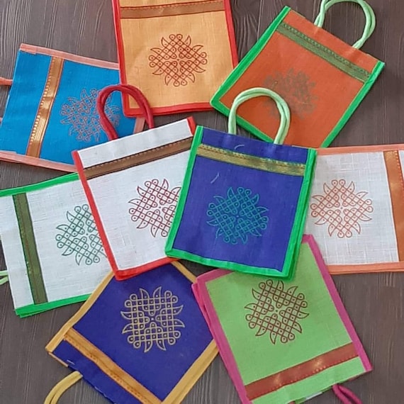 Anekaant Rangoli Olive & Multi Polycotton Mandala Printed Travel Accessory  Bag : Amazon.in: Bags, Wallets and Luggage