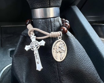 Accesorios católicos para caja de cambios, regalo para camionero y propietario de coche, rosario de una década con cuentas de madera y medalla de santo.