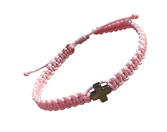 Pulsera de cordón ajustable para hombres, mujeres, niños y niñas, pulsera minimalista con dije de medalla cruzada de macramé