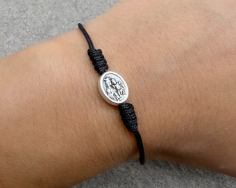 Bracelet corde Lady Of Mount Carmel : médaille catholique, bijoux réglables