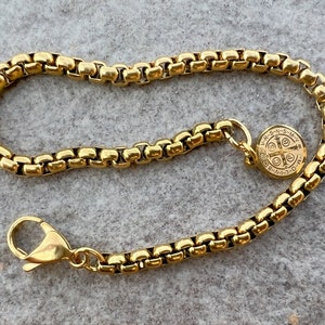 Golden Chain Stainless Steel Bracelet, Religious Gift For Men Women, 8&quot; Bracelet, Saint Benedict Medal San Benito Jewelry For Men Women
