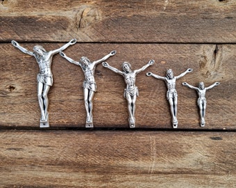 Corpus de Jésus pour crucifix avec INRI, 1,5" de haut - 3,5" de haut, médailles pour bijoux, médailles pour chapelet, croix pour bijoux DIY