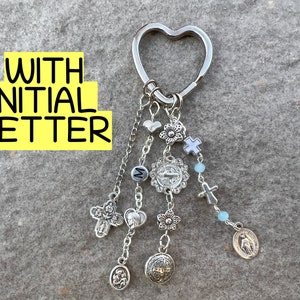 Portachiavi personalizzato a forma di cuore San Medaglie San Benedetto Vergine Maria Croce miracolosa Ciondolo per chiavi Regalo per le sue donne Ragazze Driver