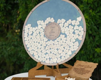 Rustikales Hochzeitsgästebuch mit Herzrahmen, individueller Gravurbox & personalisiertem Gästebuch aus Holz für Hochzeiten & Events