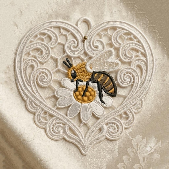 FSL Heart Bee Ornament. Machine Embroidery Design. 5x7 Hoop. Instant Download. PES and Other Formats.