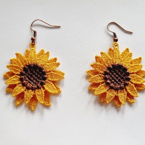 Boucles d'oreilles tournesol FSL. Boucles d'oreilles florales brodées à la machine. 2 modèles. Conception FLS