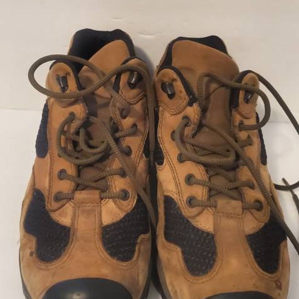 merrills hiking boots