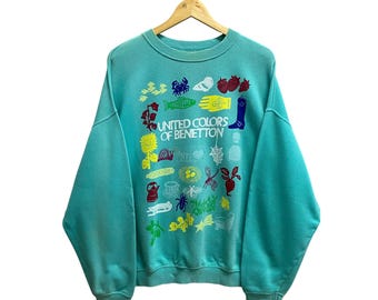 Vintage United Colors Of Benetton Sweatshirt Benetton Crewneck United Colors Of Benetton Sweater Pullover Wildlife Print Logo Green Large