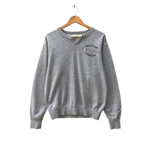 Vintage Champion Atletic Dept Spellout Logo Print Crewneck Sweatshirt Pullover Jumper Streetwear Grey Sweatshirt Vintage Baggy Size Medium