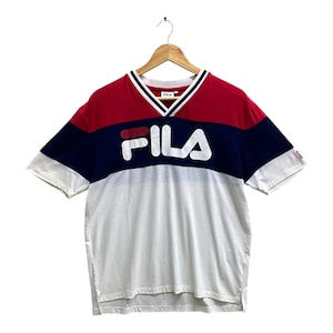 Vintage Y2K Fila Sport Usa Women Tshirt Fila Biella Italia Crewneck Fila Biella Italia Sweater Pullover Jumper Print Logo Multicolors MEDIUM