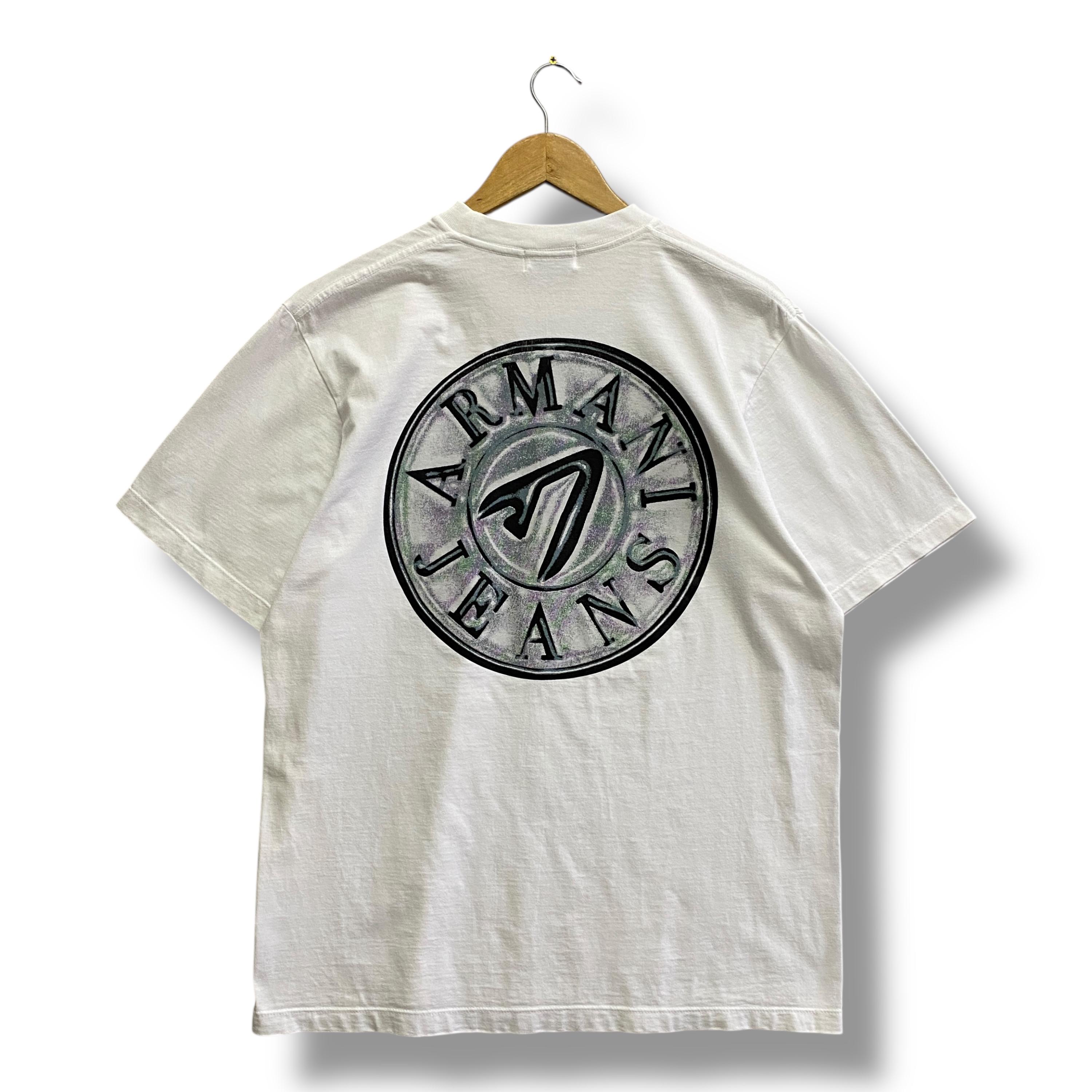 Vintage Y2K Emporio Armani Tshirt à manches courtes Emporio Armani Ras du cou Emporio Armani pull pull Streetwear Baggy blanc GRAND