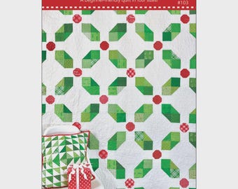 Scrappy Holly paper pattern by Leila Gardunia