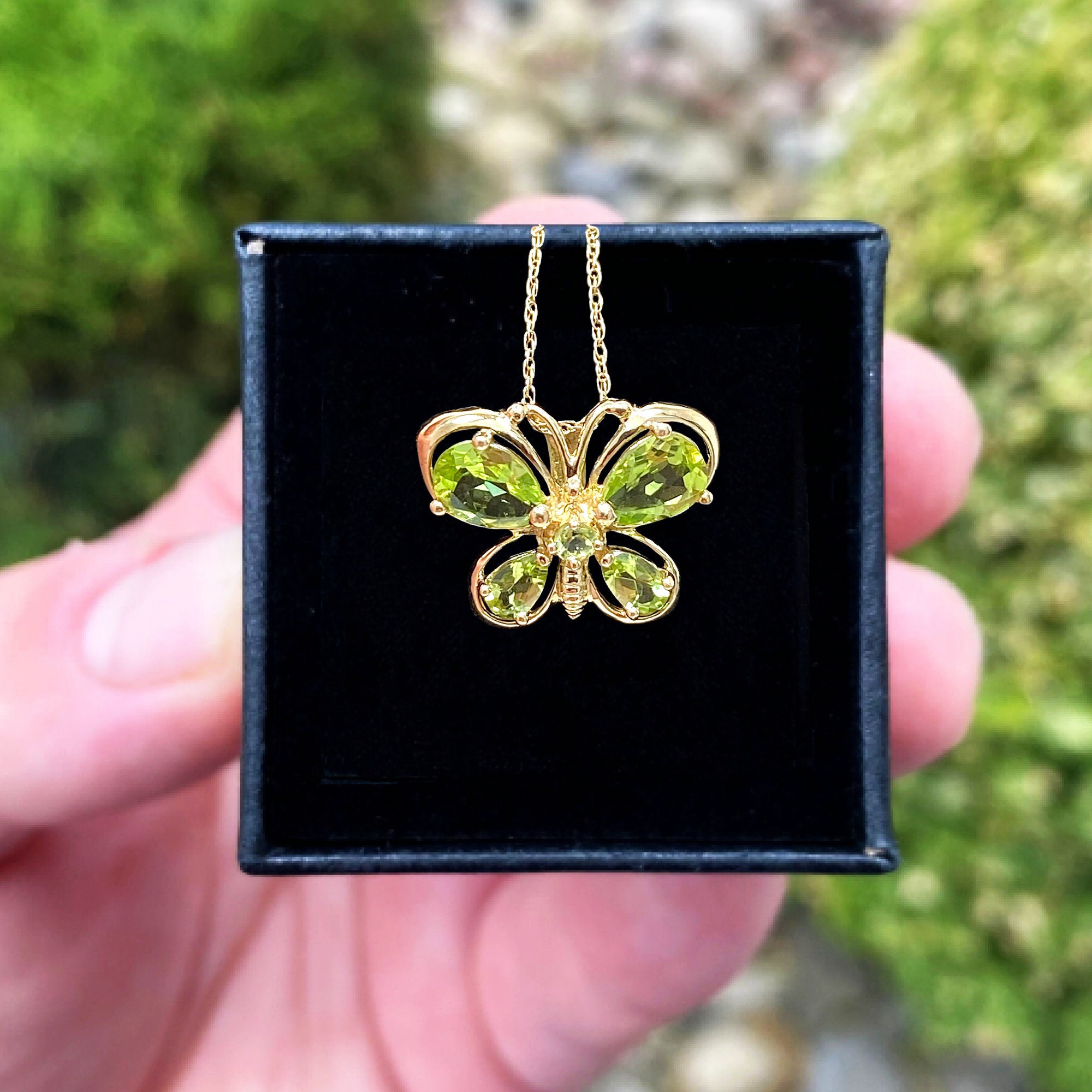Archived 9ct Yellow Gold Citrine & Peridot Butterfly Necklace