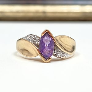 10k Solid Yellow Gold Genuine Amethyst & Diamond Estate Ring (size 7) (2.43g)