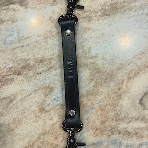 Anti-sway strap