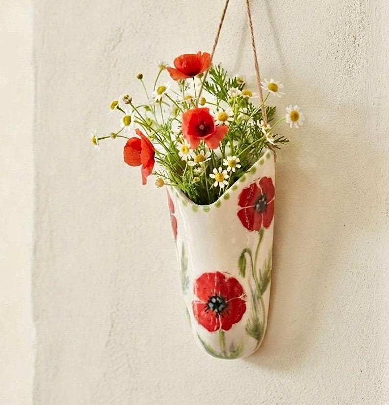 Wazon ścienny ceramiczny z ręcznie malowanym czerwonym makiem – rustykalny wazon kieszonkowy Pinterest, doniczka na suszone kwiaty (12 cm) zdjęcie 2