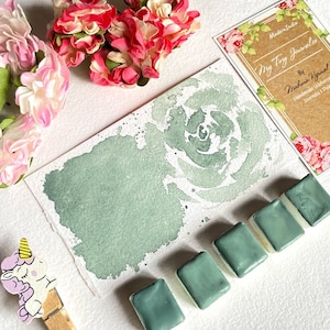 Misty Moss - Muted  green Handmade Watercolor , greenHalf Pan paint- Green Handmade paint- natural pigment green watercolor, artist aquarell
