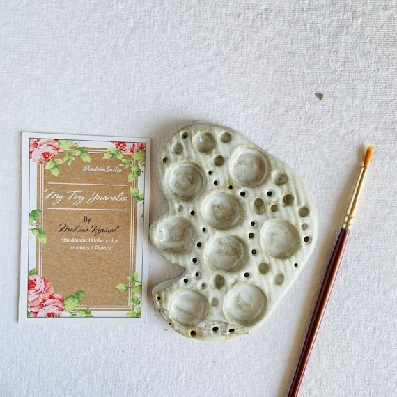 Bubble organic Tiny Ceramic Palette for Watercolor Painting _ travel  palette - handmade watercolor - Paint mixing