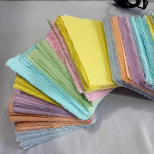 6 x 6 Zoll Büttenrand handgemachte Baumwollpapierbögen 20er Pack, Umschlagherstellung, Scrapbooking, Origami, Menükarten, Aquarell DIY Papier