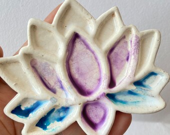 Lotus Ceramic Paint  Palette - Handmade Pottery palette