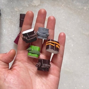 Diario de artista más pequeño de 2 x 2 cm, diario de artista, diario hecho a mano, minicuaderno de bocetos de acuarela, regalo de artista, minilibro, diario en miniatura