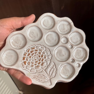 Saldi di seconda mano - Tavolozza di colori in ceramica leggermente screpolata di medie dimensioni - Tavolozza di miscelazione grande