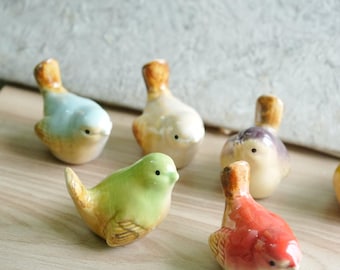 Handmade Ceramic Mini Bird, Ceramic bird , Garden Home Decor Gift , nature pottery gift ( 5x7 cm)