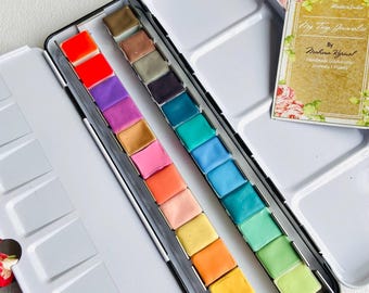 Matt Handmade pastel watercolor set with tin box - Set of 24 half pans