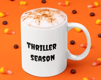Taza blanca de la temporada de suspense / Regalo para fans del cine de terror