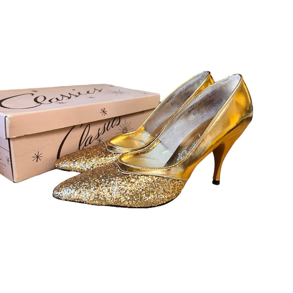 Vintage 1950s '60s Morse Shoes Metallic Gold Sparkly Glitter Heels 3.5" Pumps Pointed Toe Sz 6 w/ Original Box