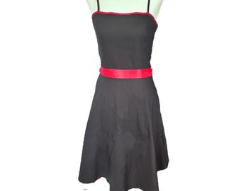 Vintage '90s Y2K Pulse Black & Red Pin-Up Fit and Flare Prom Cocktail Dress XS/S