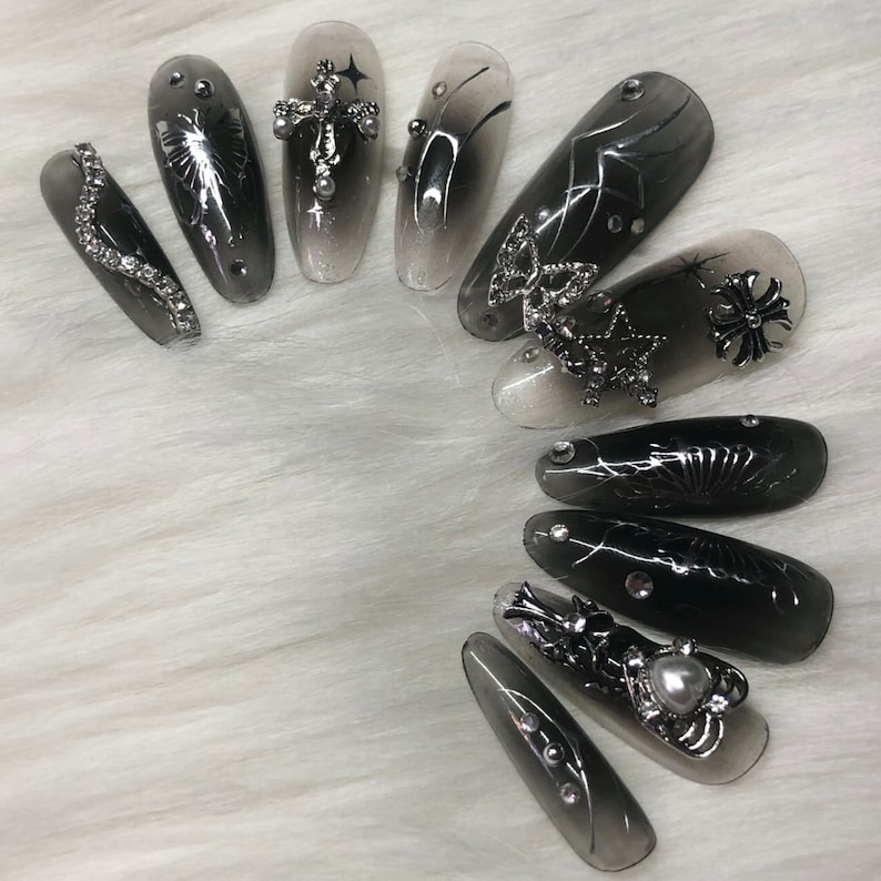 Y2K New Jeans Inspired Black Ombre Press on Nails With Silver - Etsy ...