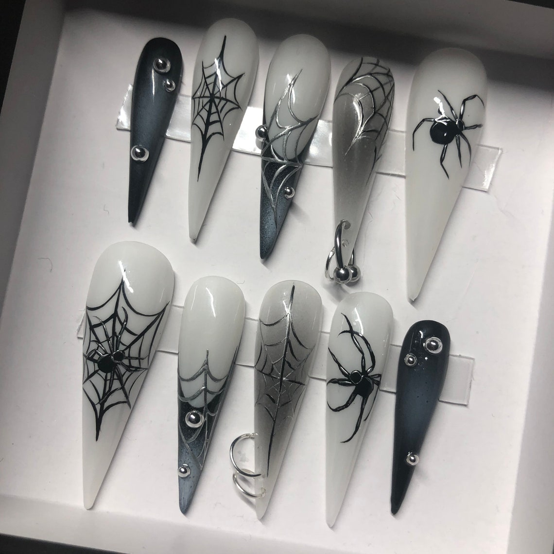 White & Black Emo/goth Airbrush Spider French Tip Press on - Etsy