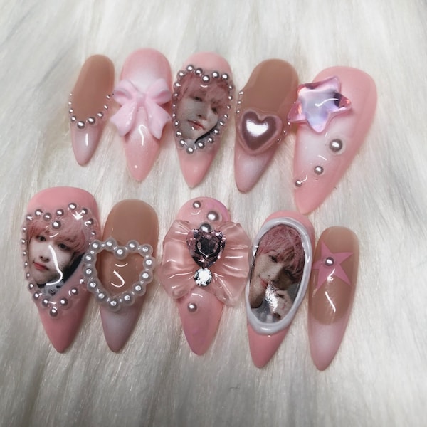 Custom KPOP Press On Nails Pink & White Pearl Girly Coquette Nails Kpop Concert Outfit Seonghwa Ateez Example - Prom 2024 Graduation Gift