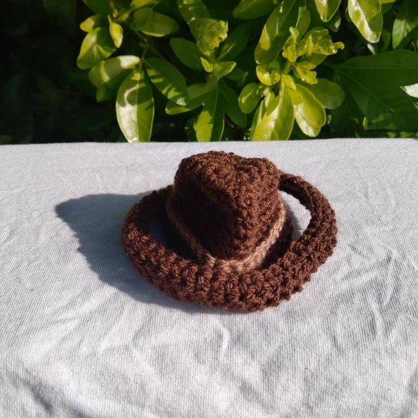 Handmade crochet brown cowboy hat for cats