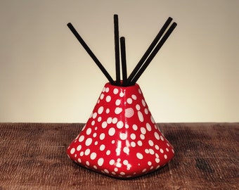 Red with White Freckle Ceramic Reed Diffuser,  Handmade Aromatherapy Diffuser, Reed Holder, Christmas Gift, Home-Decor Ideas for Christmas