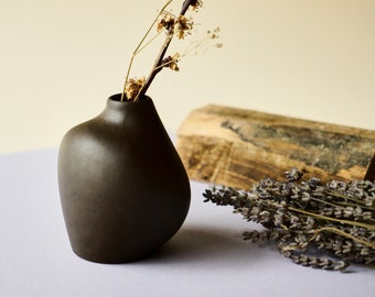 Stoneware Ceramic Vase, Handmade Vase for Flower, Brown Vase, Minimal Home Decor Gift