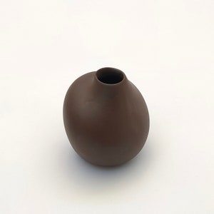 Stoneware Ceramic Vase, Handmade Vase for Flower, Brown Vase, Minimal Home Decor Gift image 4