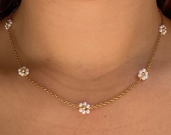 Flower pearl necklace | Elegant Necklace | Stainless steel | Adjustable chain | Daisy flower