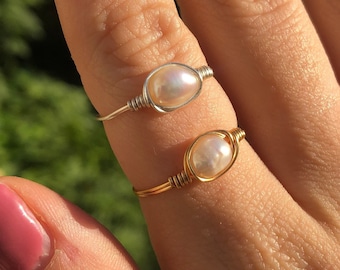 Oval shaped freshwater pearl ring | Gold ring | Silver ring | Wire ring