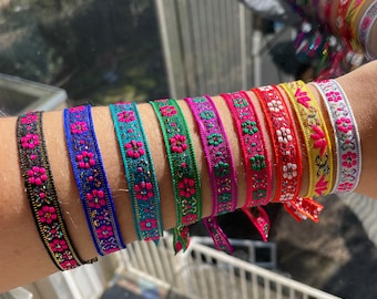 Bandarmband | Gewebtes Armband | Stickerei im Ethno-Stil | Freundschaftsarmband | Verstellbares Armband