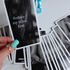 Oracle Deck - Sensual Soulmate Messages - 40 Oracle Cards with sensual Love Messages