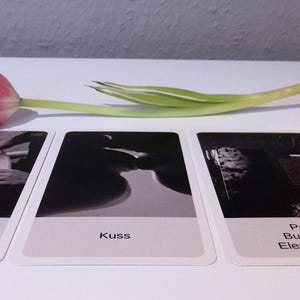 Soulmate Oracle - Card Deck - MOON SYMPHONY 1 - Intuitive Soulmate Oracle Deck - 40 Cards in Black and White image 2