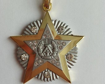 EAST GERMAN Marshal Of GDR German Democratic Republic Highest Medal Design 2 1982