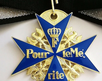 POUR Le MERITE MEDAL Blue Max 1740 Replica German Medal - Superior Quality