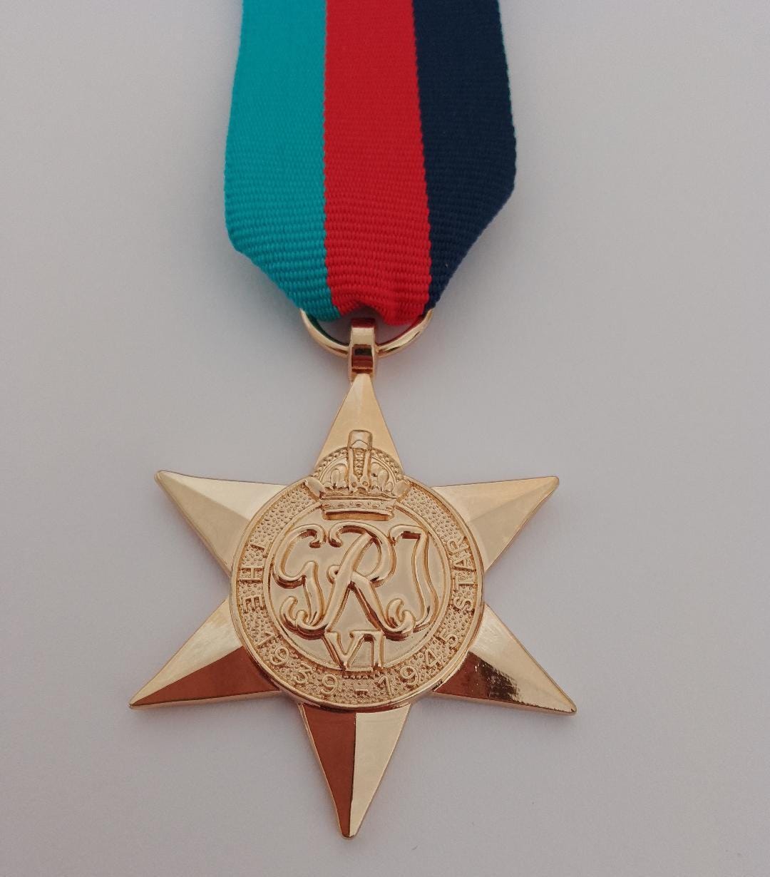 英国勲章・第二次世界大戦（1939～1945年）、刻印有、アンティーク 英国勲章・第二次世界大戦（1939～1945年）、刻印有、アンティーク