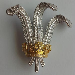 REPLICA PRINCE of Wales Duchess Of WINDSOR Feather Brooch 1863